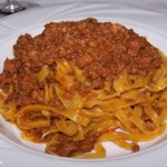 tagliatelle-bolognese tagliatelle-bolognese